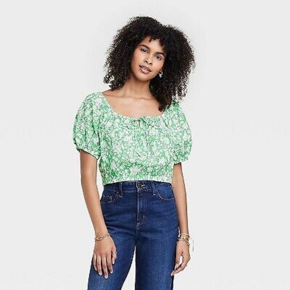 Universal Thread Tops - NEW Universal Thread™ Green Floral Women's Puff Short Sleeve Peasant Top